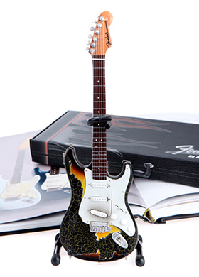 [일시품절] Axe Heaven Fender Stratocaster Famous Burnt Relic 액스헤븐 펜더 스트라토캐스터 페이머스 번트 레릭 레플리카 미니어처 (국내정식수입품)